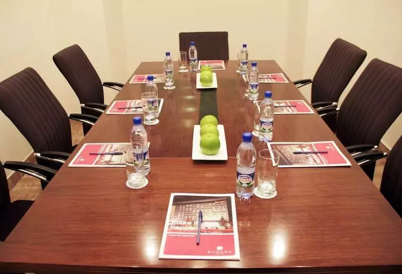 Fotos del hotel Ramada By Wyndham Tashkent:  8