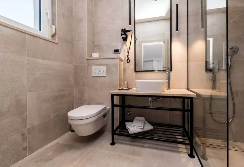 Fotos del hotel Rooms & Restaurant Matanovi Dvori:  13