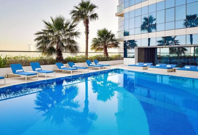 Novotel Dubai Al Barsha