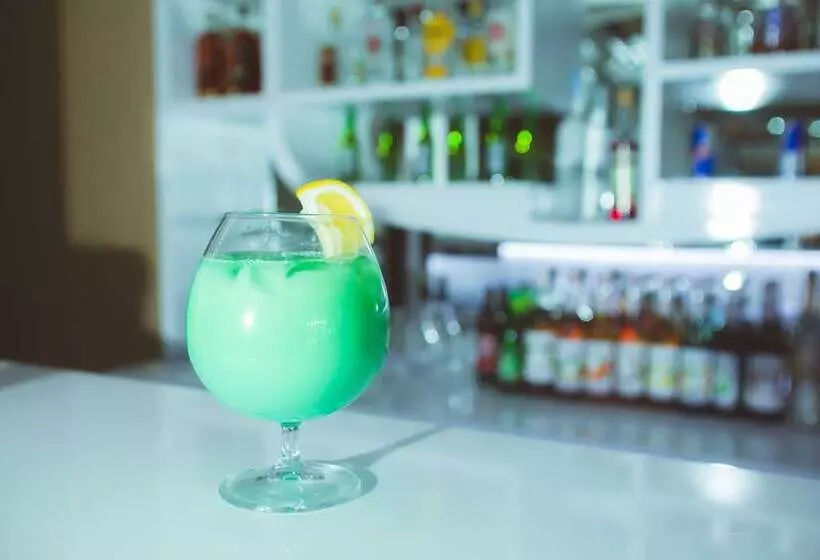 Fotos del hotel Emerald:  8