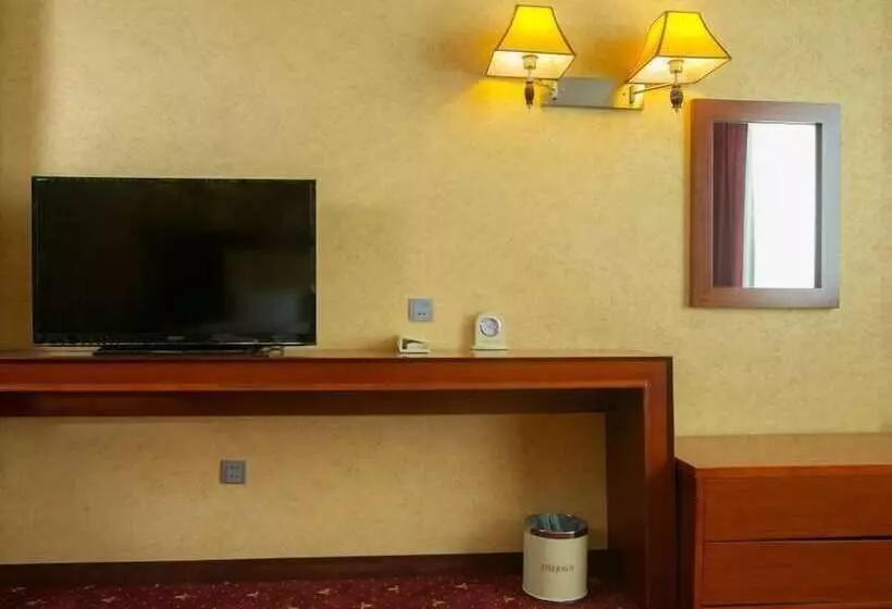 Fotos del hotel Emerald:  2