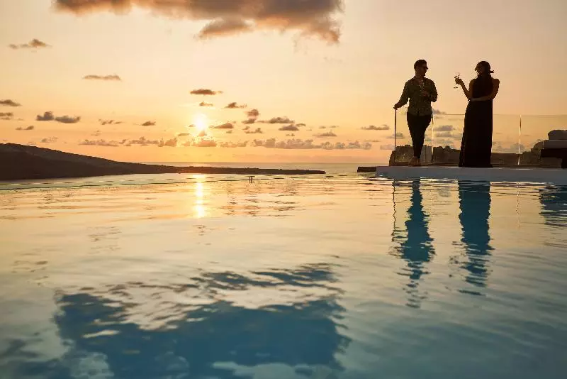 Fotos del hotel Charisma Suites:  21