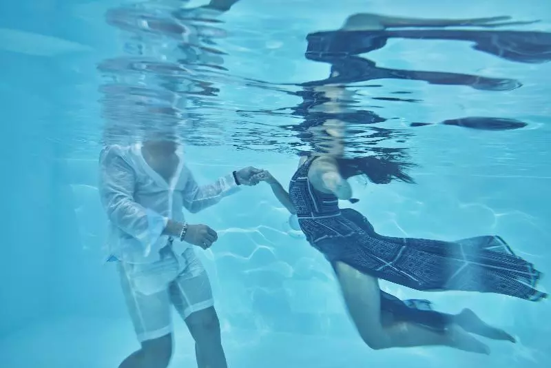 Fotos del hotel Charisma Suites:  13