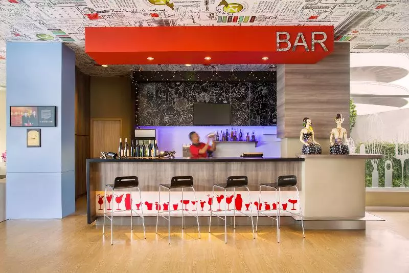 Fotos del hotel Ibis Surabaya City Center:  14