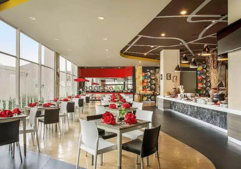 Fotos del hotel Ibis Surabaya City Center:  22