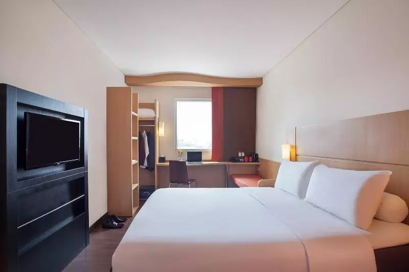 Fotos del hotel Ibis Surabaya City Center:  2