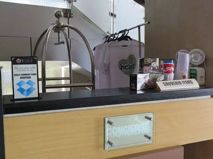 Fotos del hotel Big 8 Corporate:  6