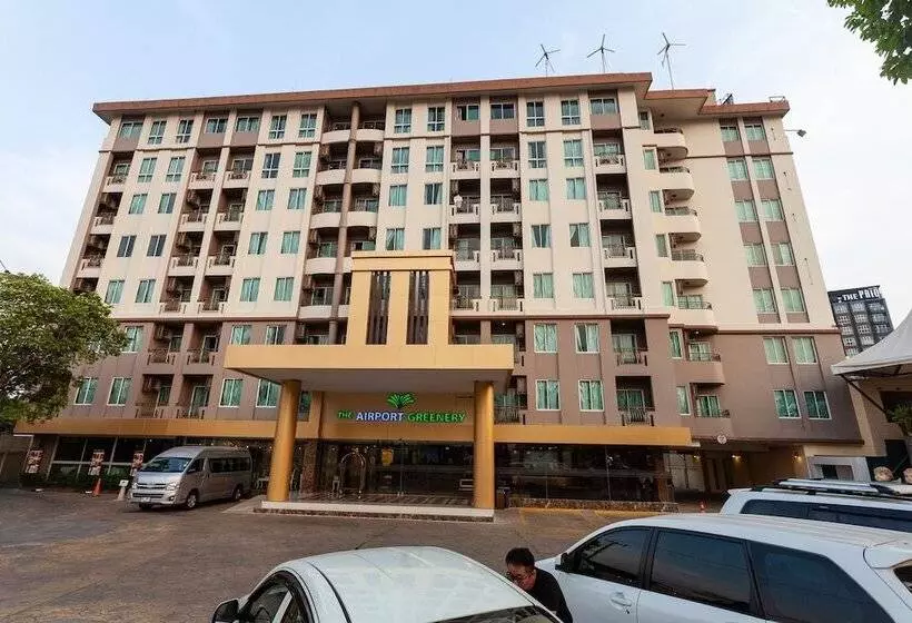 Fotos del hotel The Airport Greenery:  11