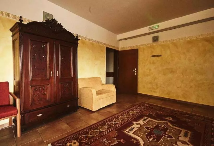 Fotos del hotel Vila Emei:  25