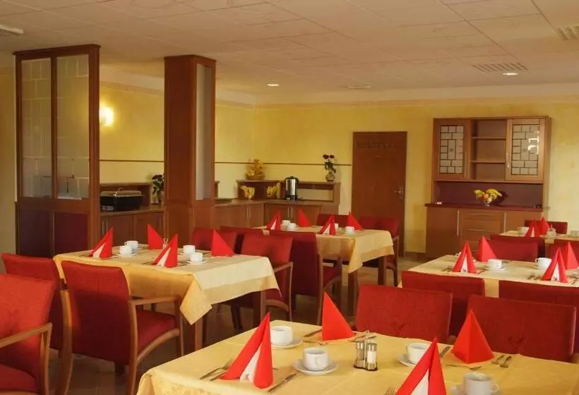 Fotos del hotel Vila Emei:  4