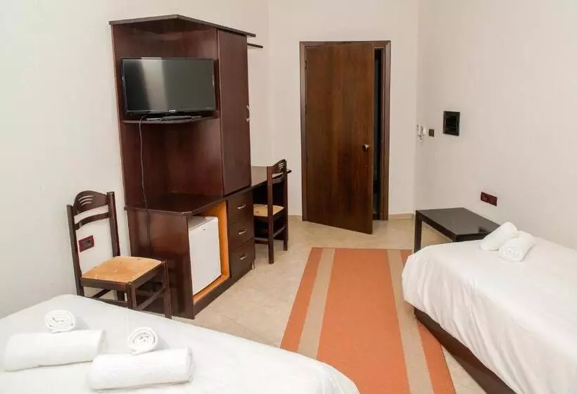 Fotos del hotel George:  2