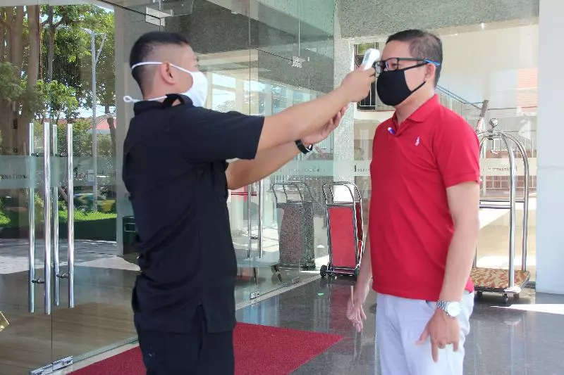 Fotos del hotel Swiss-belinn Manyar:  15