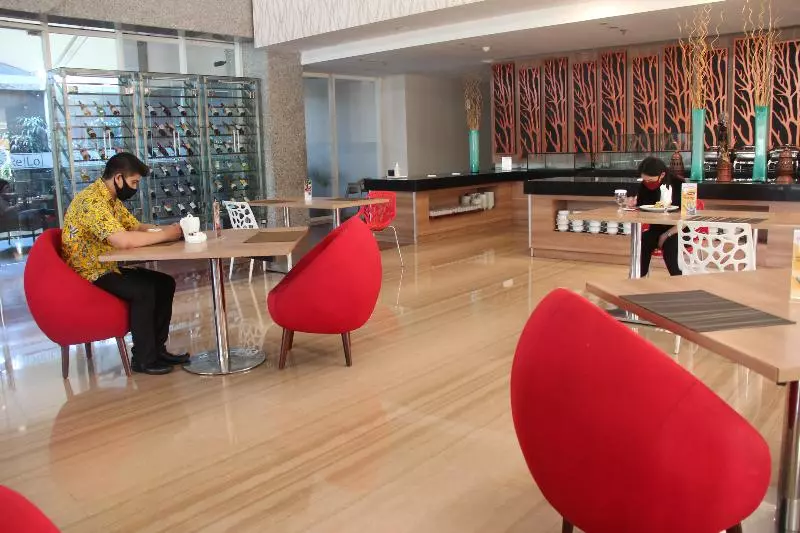 Fotos del hotel Swiss-belinn Manyar:  4