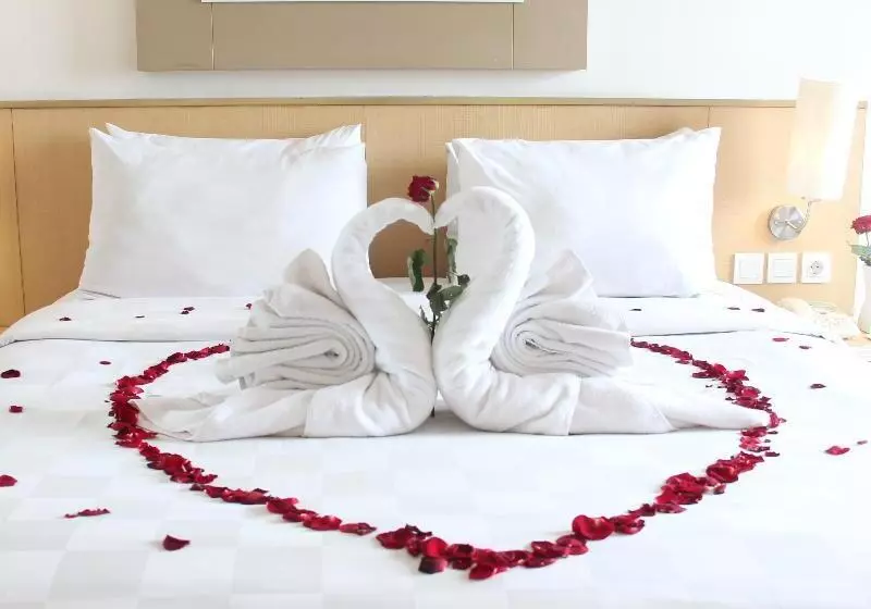 Fotos del hotel Swiss-belinn Manyar:  2