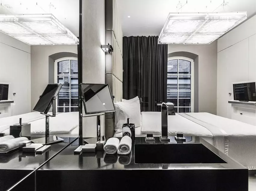 Fotos del hotel Blow Up Hall 5050:  24