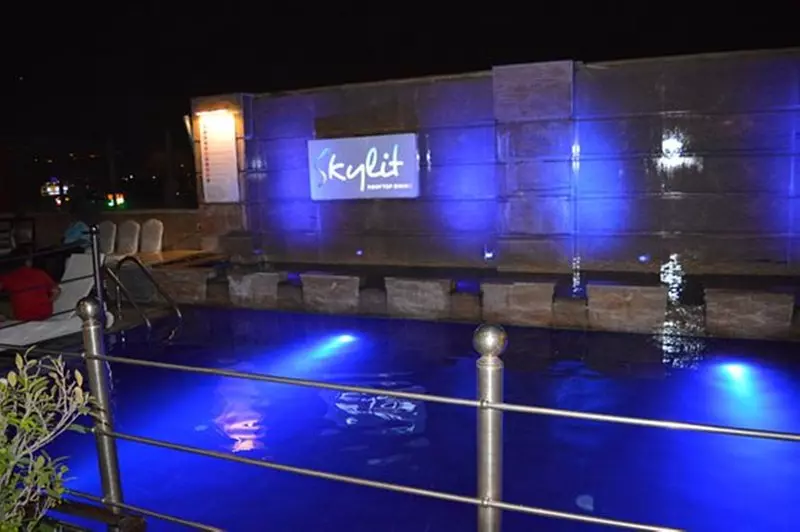 Fotos del hotel Golden Tulip Gurgaon Sector 29:  8