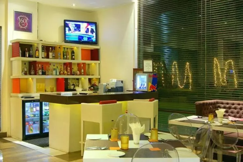 Fotos del hotel Golden Tulip Gurgaon Sector 29:  24