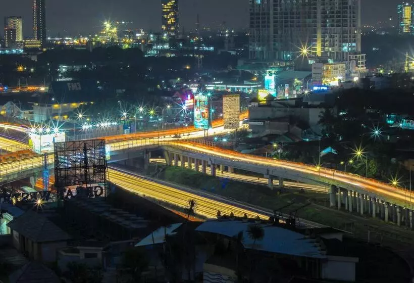 Fotos del hotel Elvour  Serpong:  8