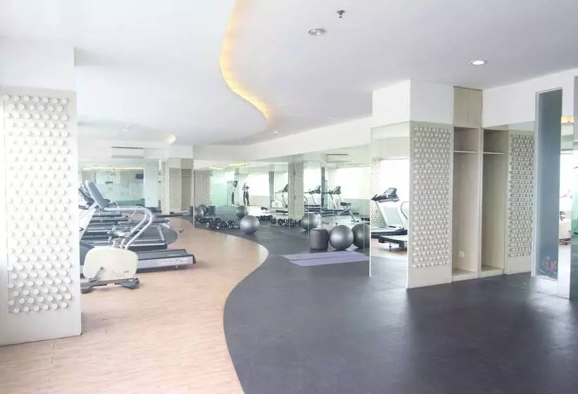 Fotos del hotel Elvour  Serpong:  4