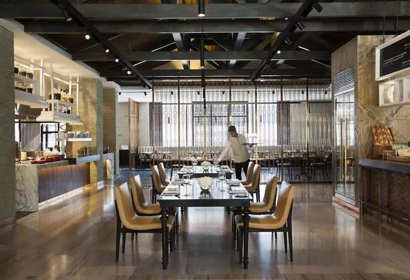 Fotos del hotel Jw Marriott Hotel New Delhi Aerocity:  13