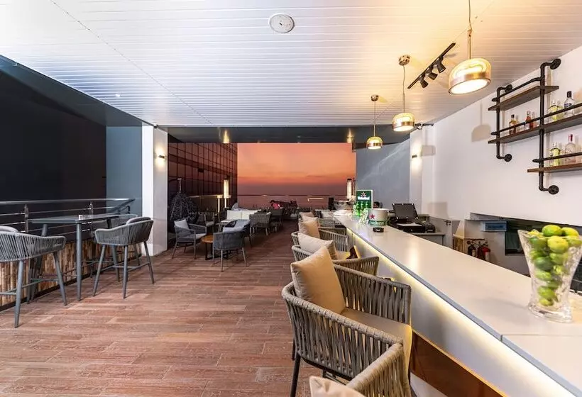 Fotos del hotel Pearl Grand:  9