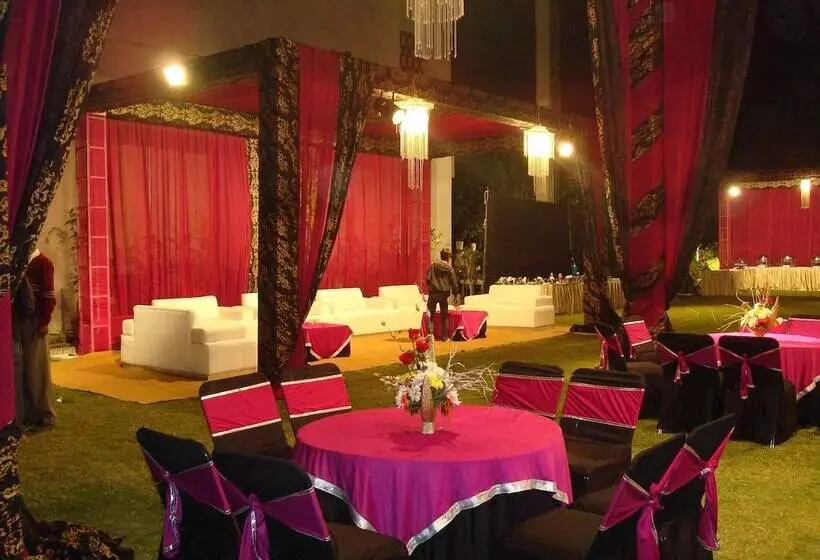 Fotos del hotel The Toy:  25