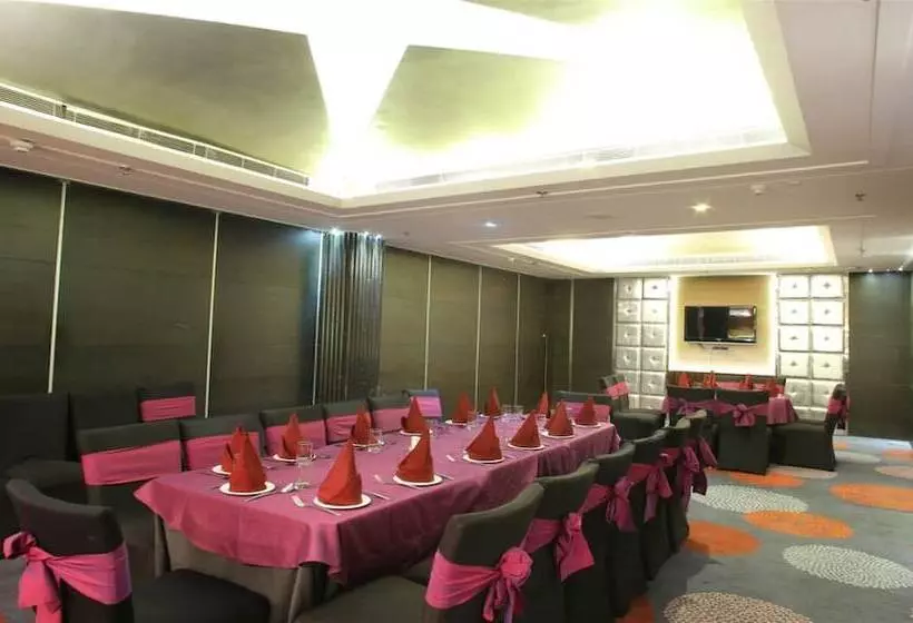 Fotos del hotel The Toy:  5