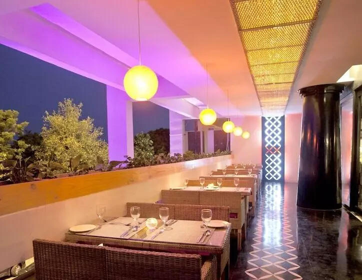 Fotos del hotel The Toy:  21