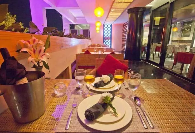 Fotos del hotel The Toy:  10