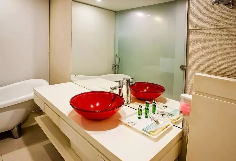 Fotos del hotel The Toy:  16