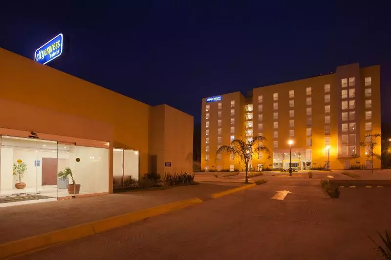 Fotos del hotel City Express Xalapa:  7