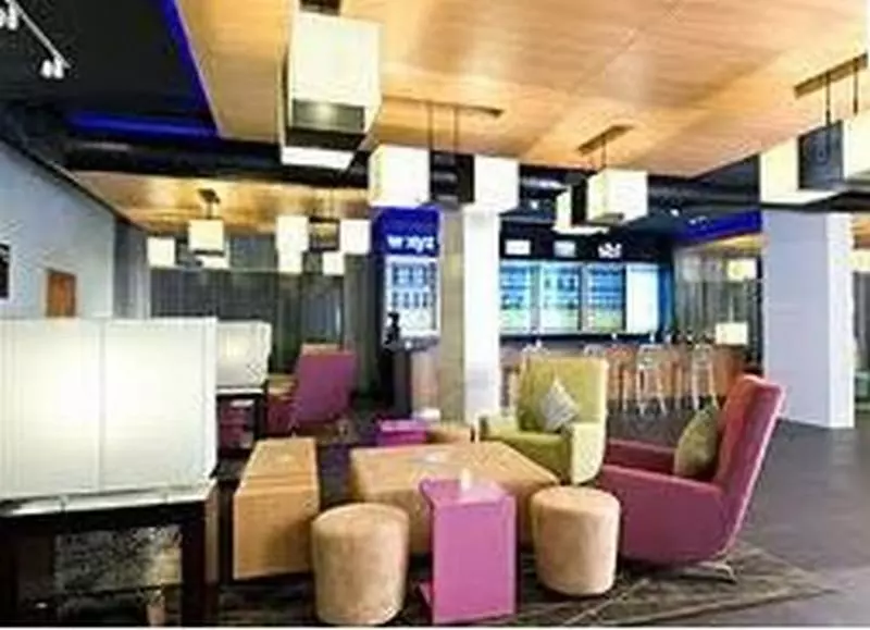 Fotos del hotel Zen Rooms Lorenzzo Suites Makati:  3