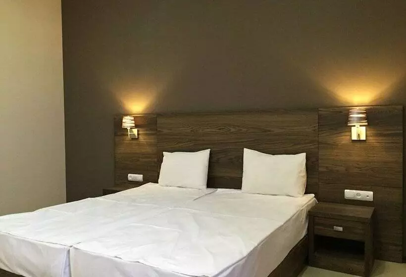 Fotos del hotel Primer:  8