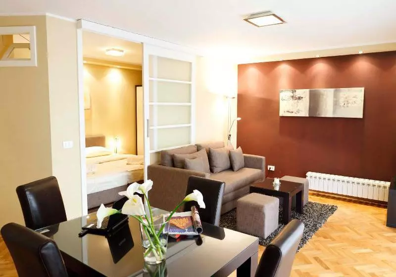 Fotos del hotel Apartment Little Bay:  21