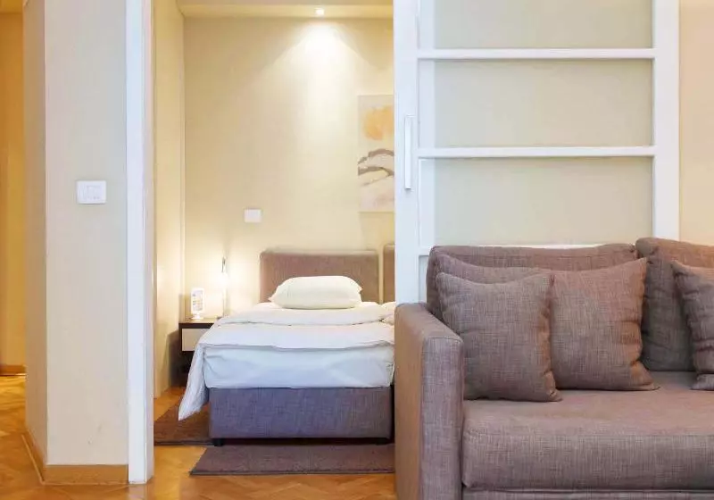 Fotos del hotel Apartment Little Bay:  6