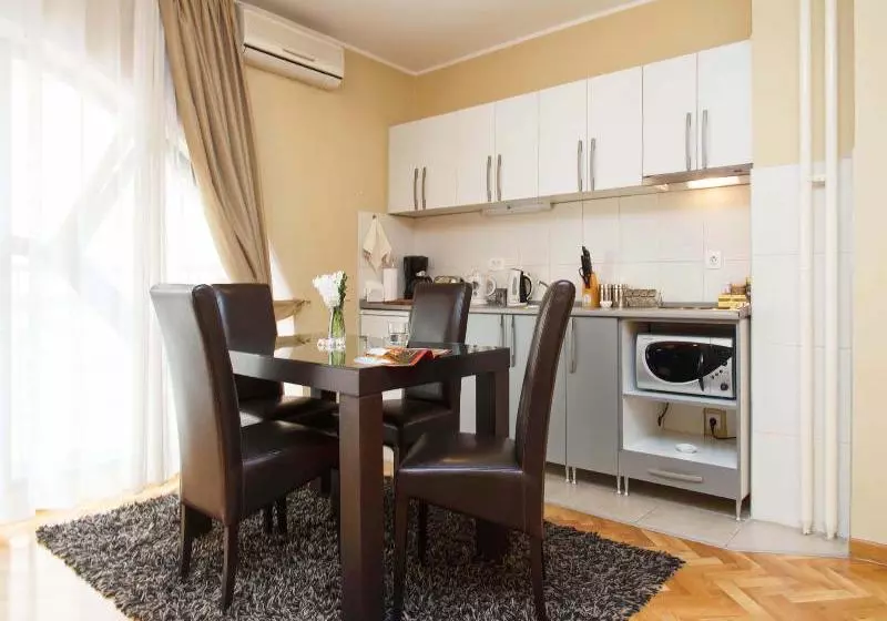 Fotos del hotel Apartment Little Bay:  14