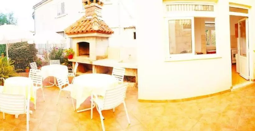 Fotos del hotel Apartments Cakelic:  18