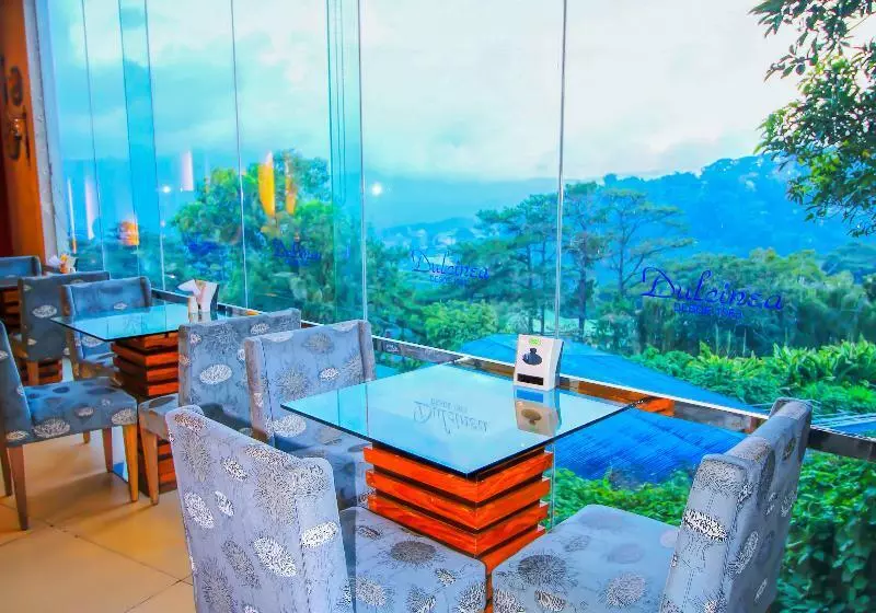 Fotos del hotel Chalet Baguio:  6