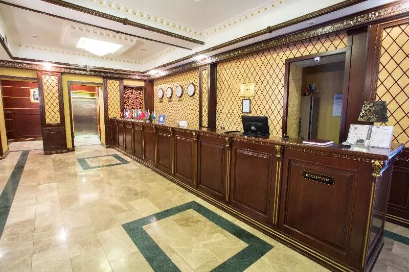 Fotos del hotel Grand:  2