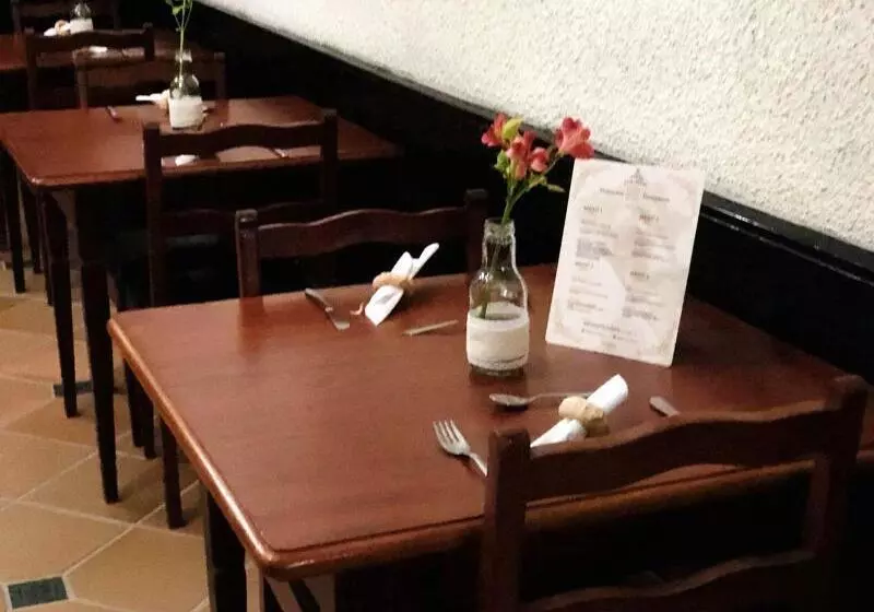 Fotos del hotel Stein Colonial:  11