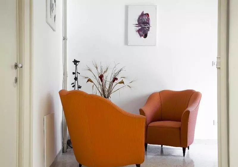 Fotos del hotel C'Est La Vie Rooms:  11