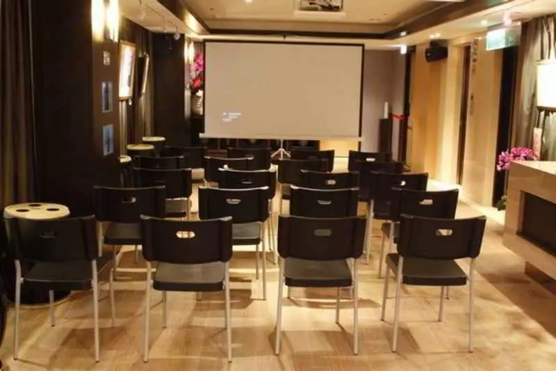 Fotos del hotel Landmark Inn:  4