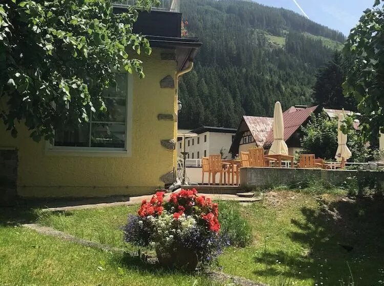 Fotos del hotel Lindenhof:  11