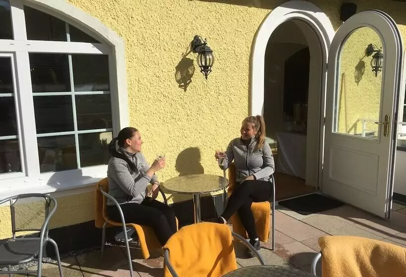 Fotos del hotel Lindenhof:  2