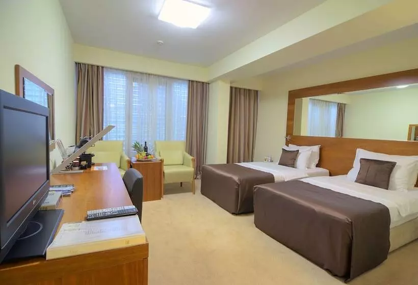 Fotos del hotel Podgorica:  14