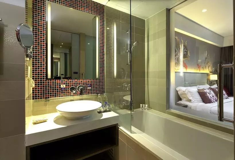 Fotos del hotel Grand Mercure Phuket Patong:  7