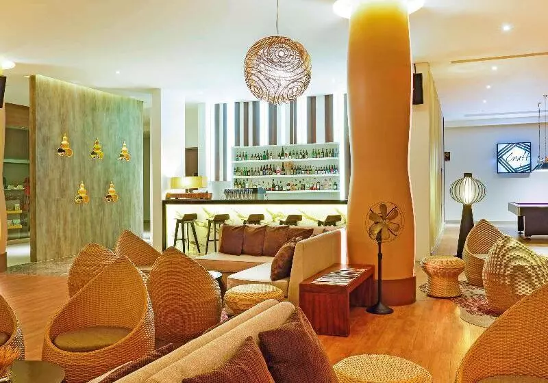 Fotos del hotel Grand Mercure Phuket Patong:  23