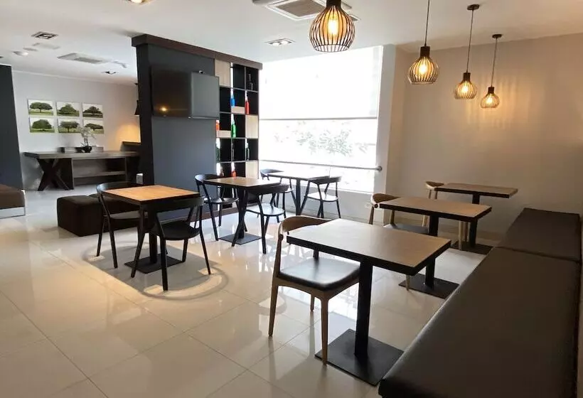 Fotos del hotel Habitat:  3