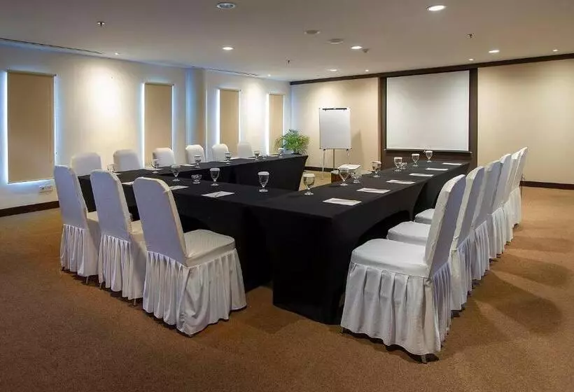 Fotos del hotel Primebiz  Kuta:  16