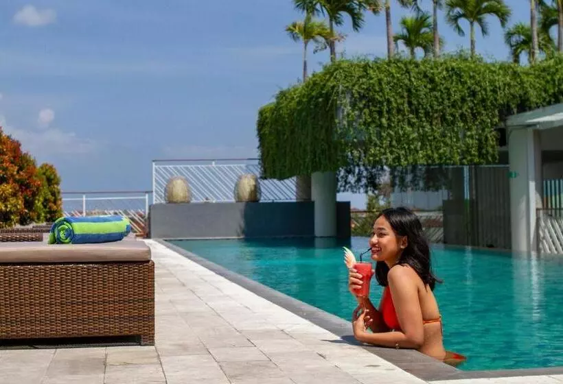 Fotos del hotel Primebiz  Kuta:  5